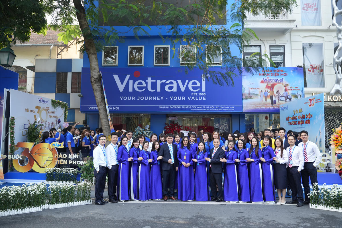 Vietravel ra mắt nhận diện thương hiệu mới, đánh dấu 30 năm phát triển - vươn mình cùng đất nước