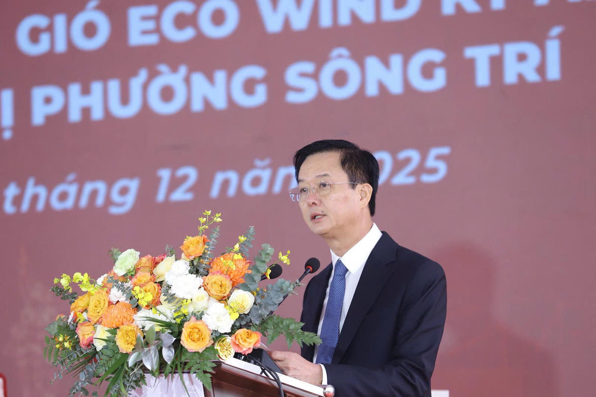 Ông Trần Báu Hà - Phó Chủ tịch Thường trực UBND tỉnh Hà Tĩnh phát biểu tại buổi lễ. Ảnh: HN.