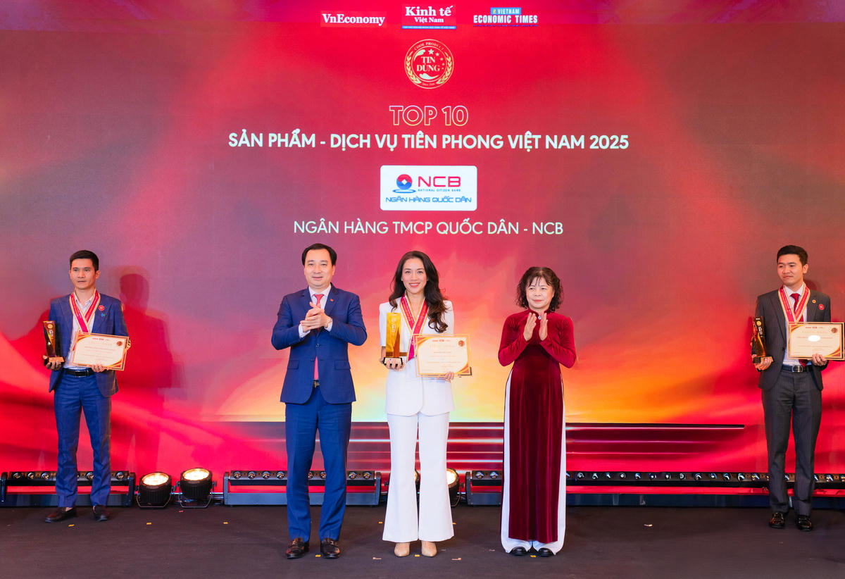 NCB nhận giải thưởng “Top 10 Sản phẩm - Dịch vụ Tiên phong” dành cho sản phẩm

thẻ visa Tự Hào.