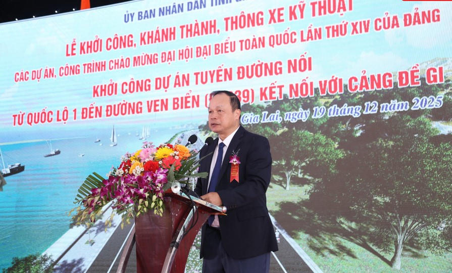 Phó Chủ tịch UBND tỉnh Gia Lai Dương Mah Tiệp phát biểu tại lễ khởi công. Ảnh: CV.