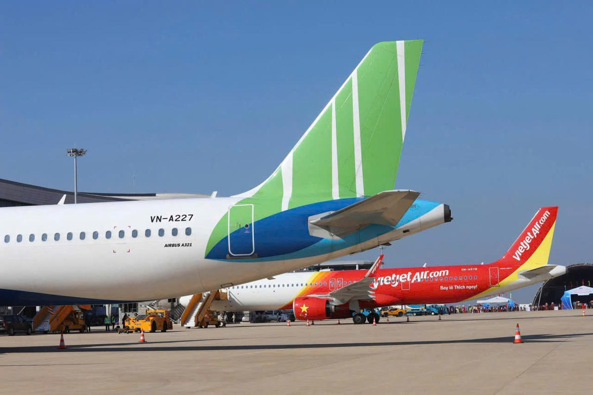 Các chuyến bay đã hạ cánh và cất cánh an toàn tại sân bay Long Thành sáng ngày 19/12. Ảnh: V.H.