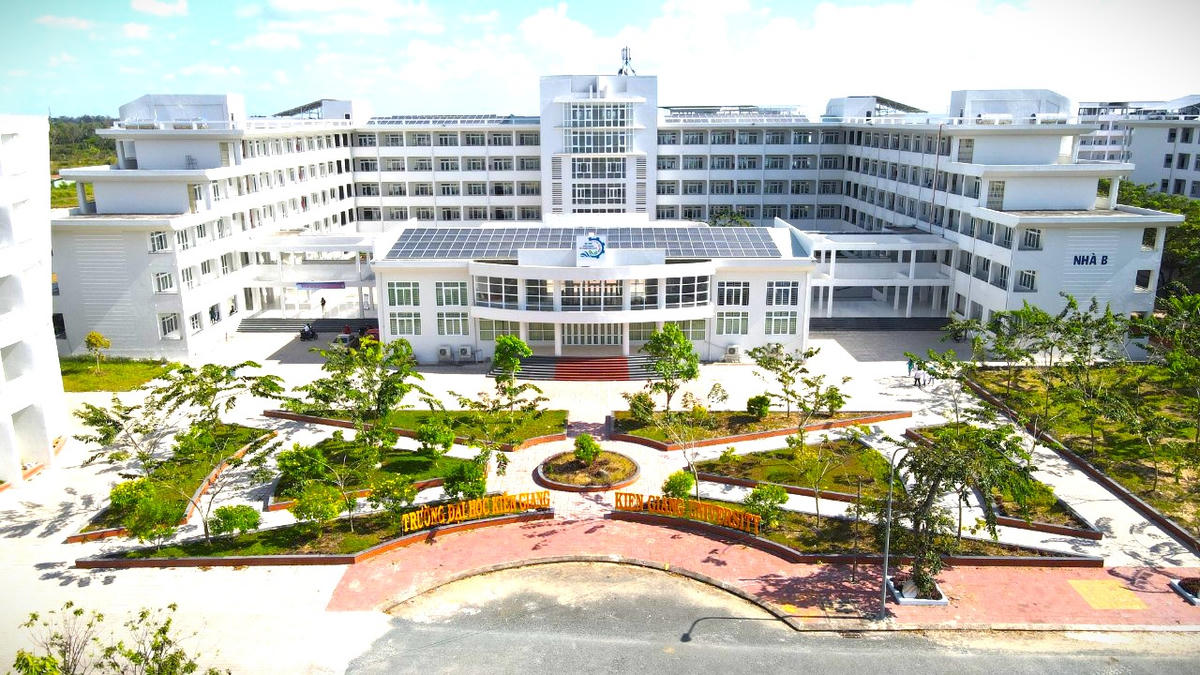 Kiến nghị Thủ tướng Chính phủ xử lý trách nhiệm Bộ trưởng và Thứ trưởng Bộ GDĐT liên quan đến Dự án đầu tư xây dựng Phân hiệu Kiên Giang - Đại học Nha Trang