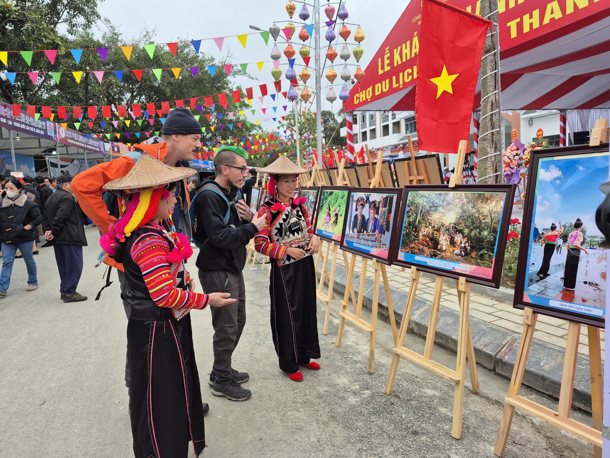 Hình ảnh Việt Nam tươi đẹp được giới thiệu tới du khách quốc tế. Ảnh: T.H