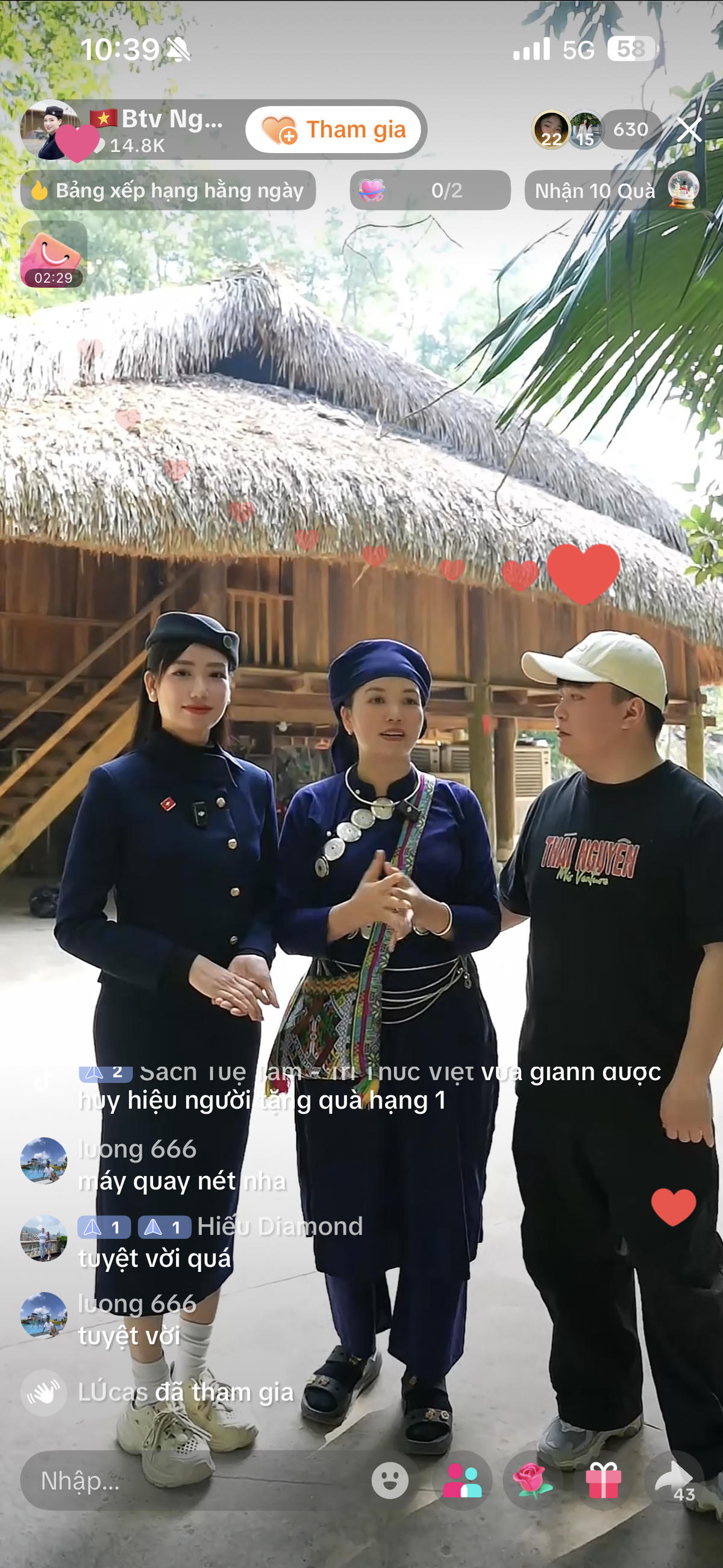 Phiên LIVE quảng bá về mô hình du lịch và các nét đẹp văn hóa tại Thái Nguyên. Ảnh: NN