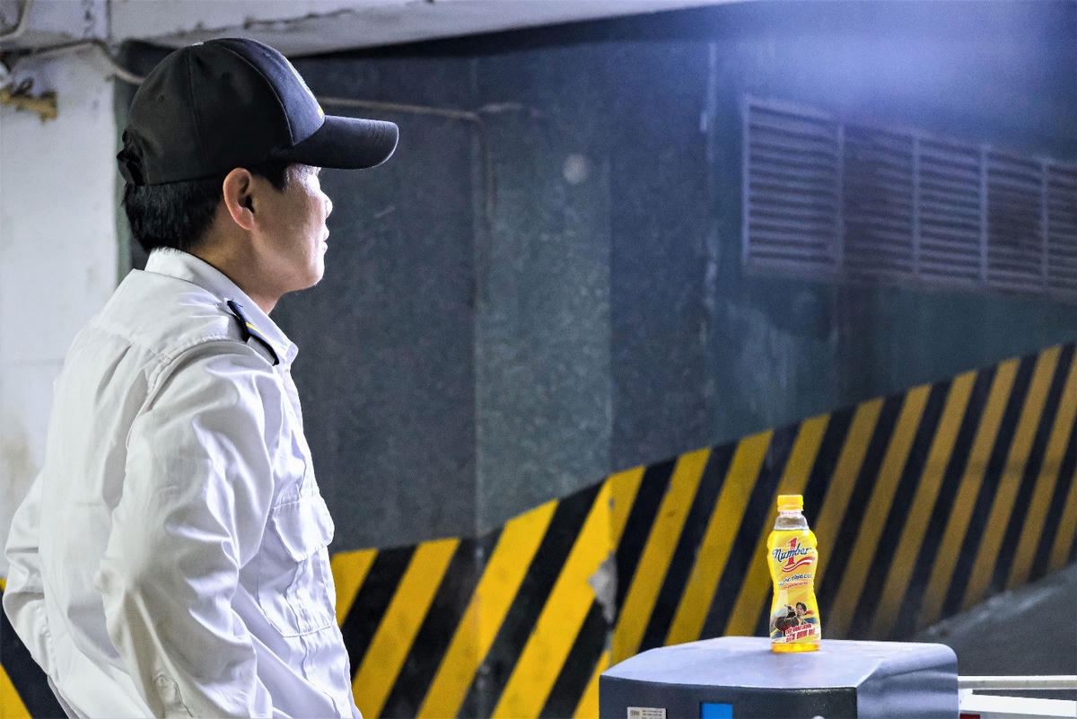 Chai Number 1, biểu tượng năng lượng bền bỉ cho người trẻ Việt. Hơn 20 năm tiếp thêm sức mạnh, khơi dậy khát vọng và tinh thần bền đam mê để mỗi người trở thành phiên bản “Number 1” của chính mình.