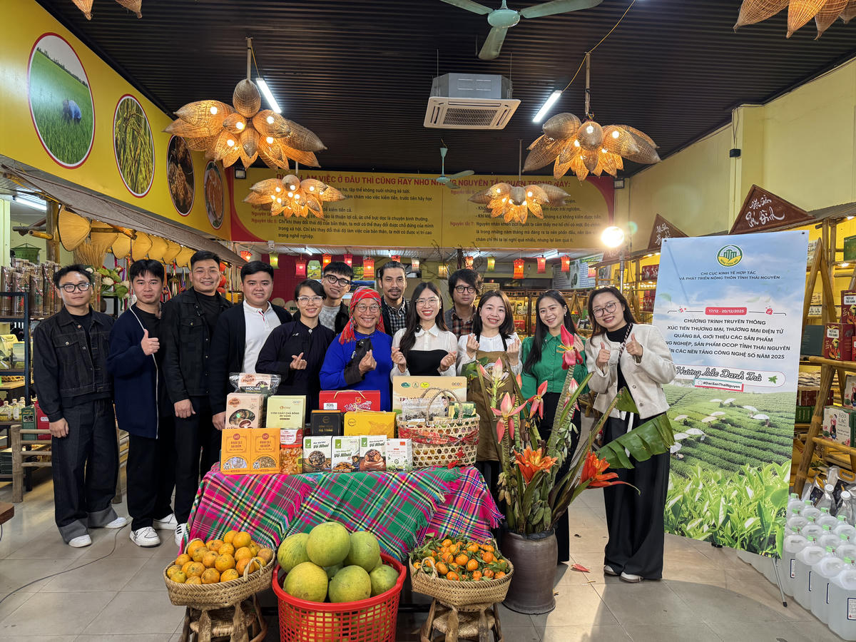 Quảng bá đặc sản, sản phẩm Ocop trên nền tảng số. Ảnh: NN