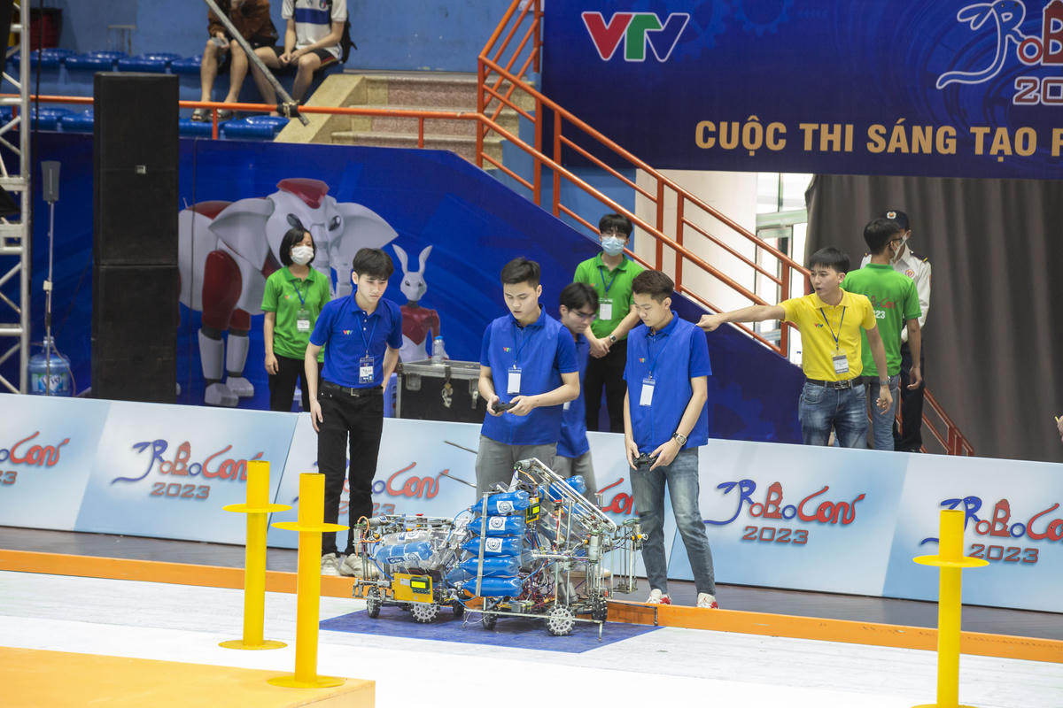 Top 5 lợi thế cạnh tranh cho sinh viên ngành kỹ thuật Trường Đại học Công nghệ Đông Á