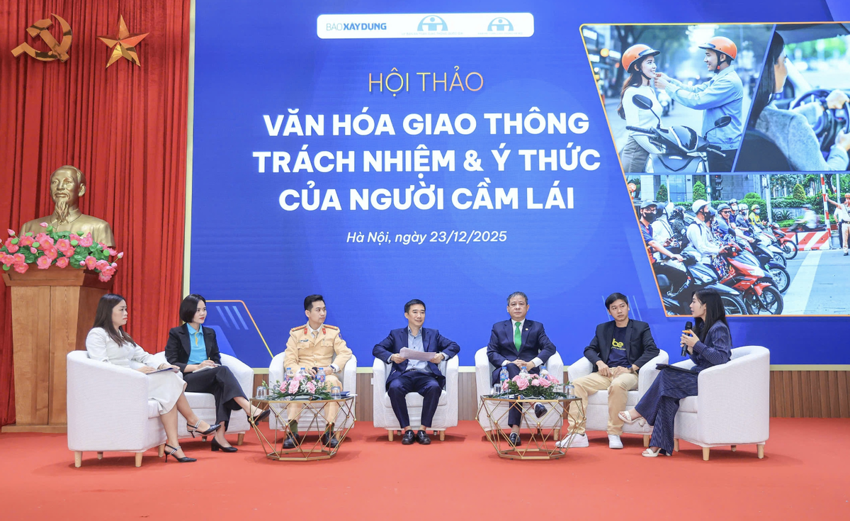 Quang cảnh buổi hội thảo.