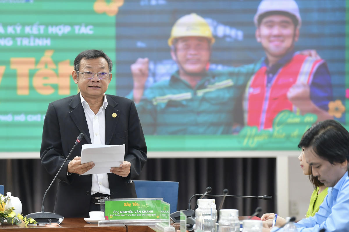 Ông Nguyễn Văn Khanh – Phó Giám đốc Trung tâm Báo chí TP Hồ Chí Minh phát biểu tại lễ ký kết. Ảnh: T.T