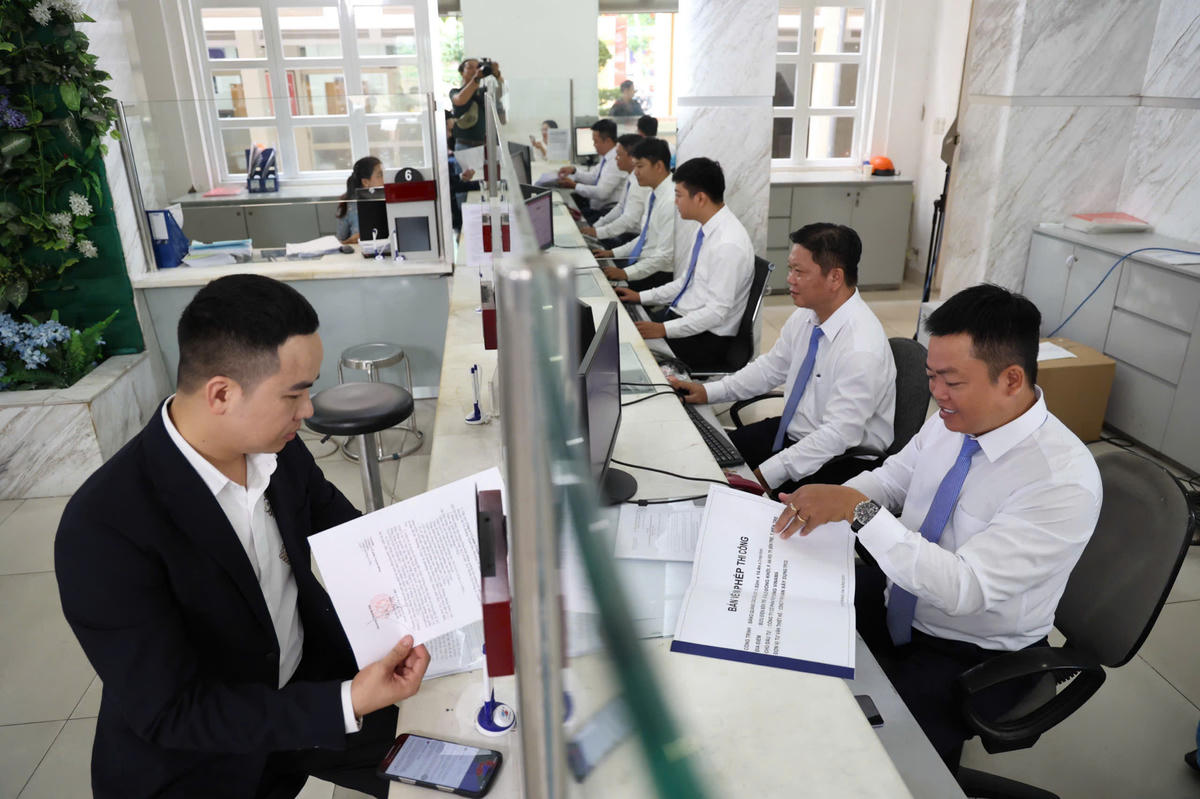 TP Hồ Chí Minh sẽ tiếp nhận và trả kết quả hồ sơ hành chính tại một điểm. Ảnh:S.X