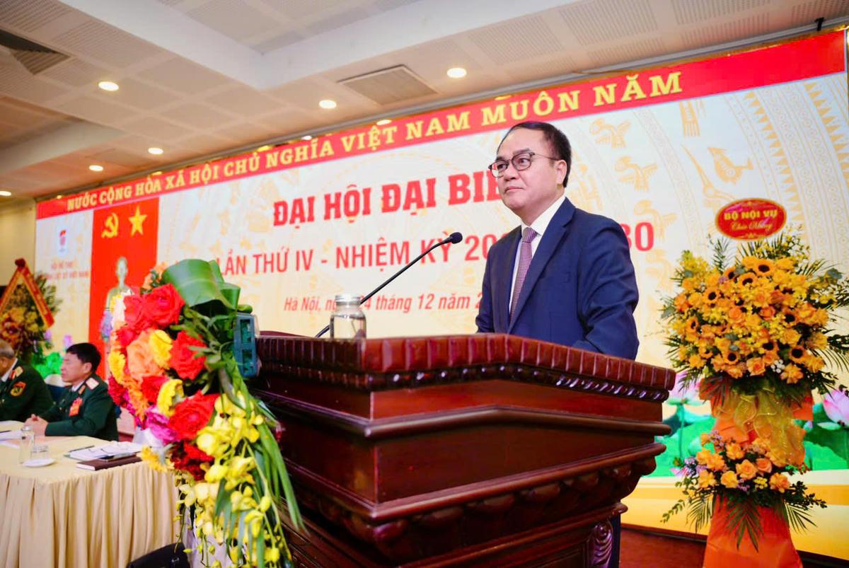 Thứ trưởng Bộ Nội vụ Vũ Chiến Thắng phát biểu tại Đại hội.