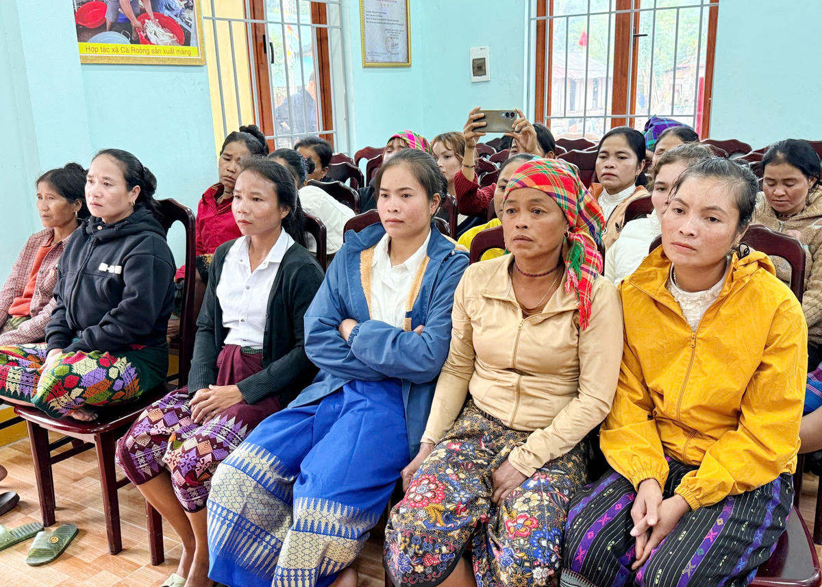 Sau hợp nhất, xã Thượng Trạch có 20 bản, đồng bào dân tộc thiểu số chiếm hơn 96% dân số.