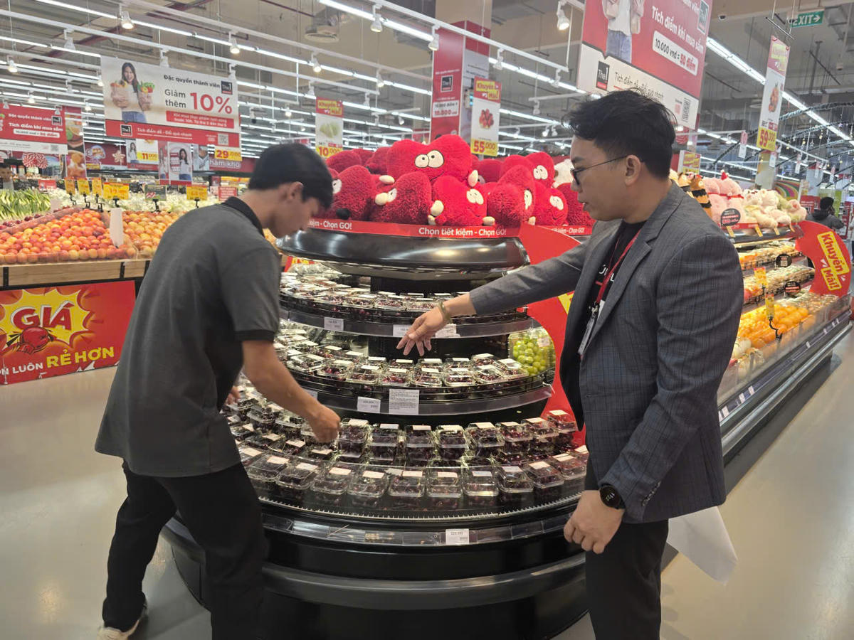 Các siêu thị xây dựng chiến lược kích cầu tiêu dùng và chuẩn bị nguồn hàng phục vụ Tết&nbsp; Nguyên đán năm 2026. Ảnh: Nguyên Du