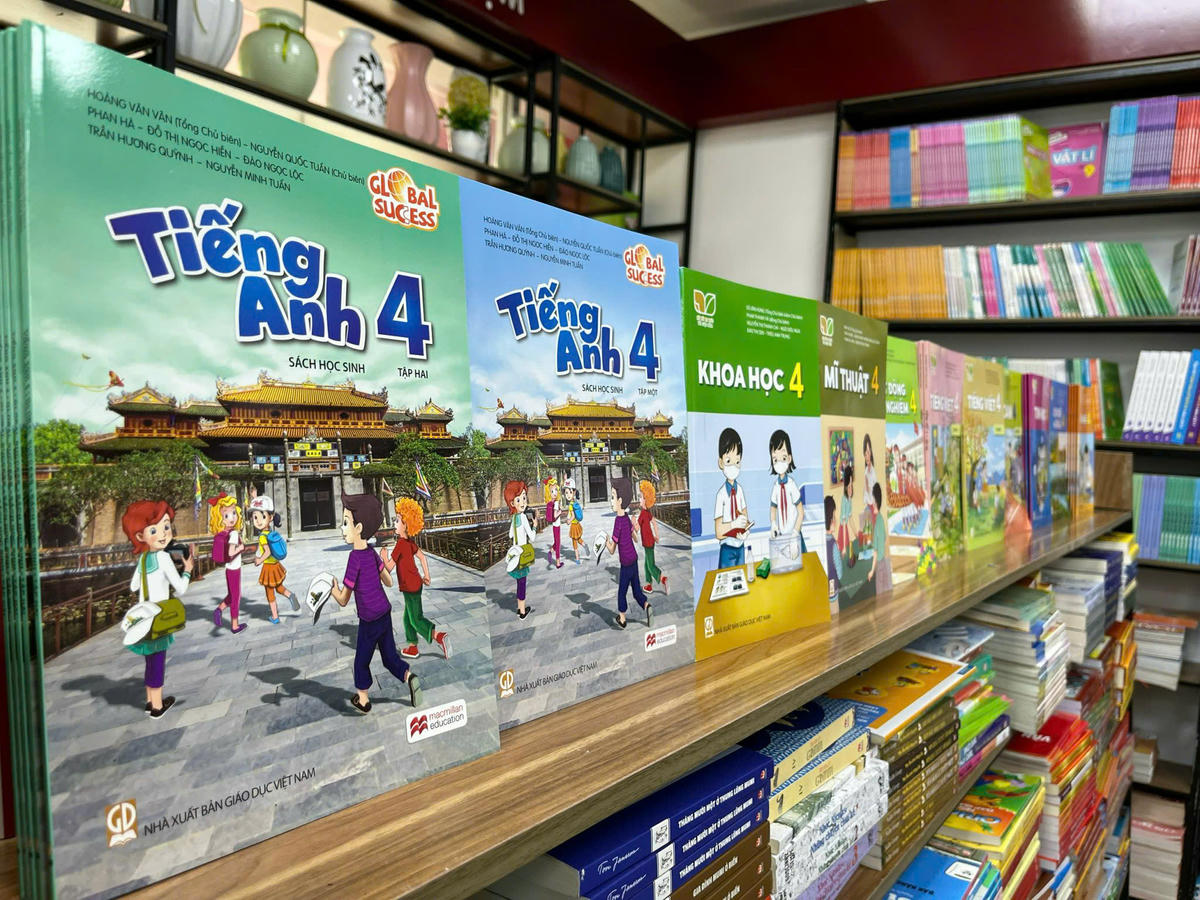 Bộ SGK “Kết nối tri thức với cuộc sống” của Nhà xuất bản Giáo dục Việt Nam đã được lựa chọn là bộ SGK sử dụng thống nhất toàn quốc từ năm học 2026-2027.