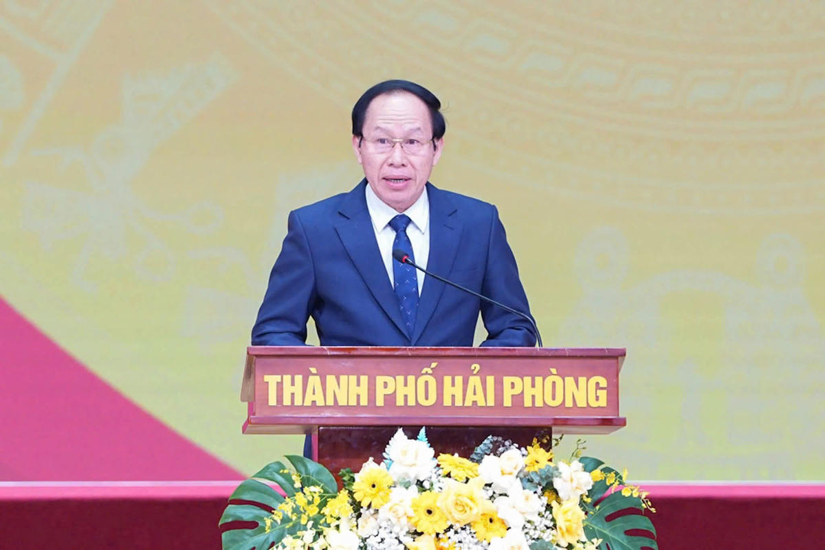 Bí thư Thành uỷ Hải Phòng Lê Tiến Châu phát biểu tại buổi lễ. Ảnh: ĐT. 