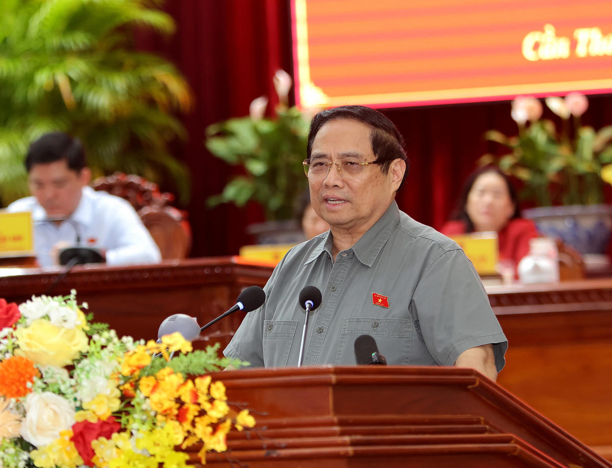 Thủ tướng Chính phủ Phạm Minh Chính phát biểu tại hội nghị tiếp xúc cử tri. (ảnh: Trung Phạm)