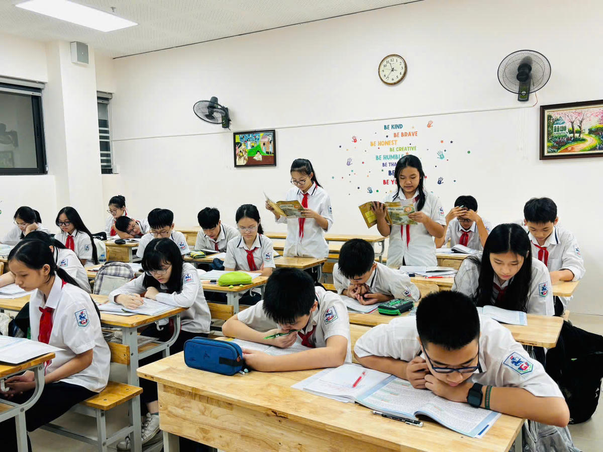 Tiết học của học sinh Trường THCS Thống Nhất (Hà Nội). Ảnh: NTCC.