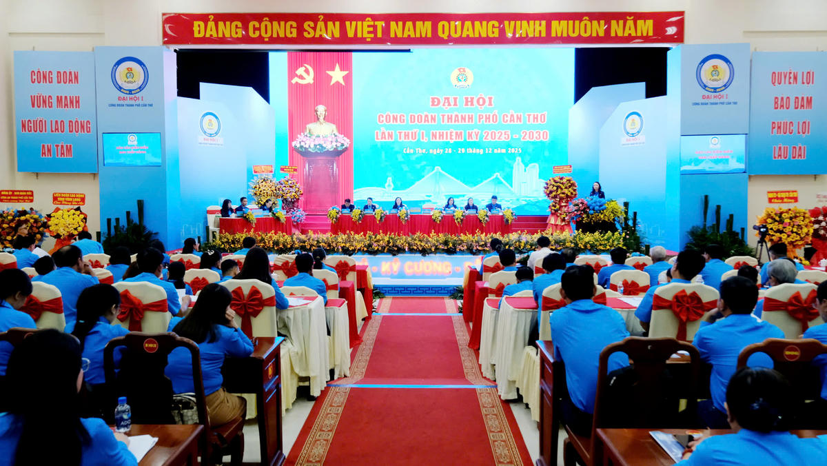 Ngày làm việc thứ nhất Đại hội Công đoàn TP Cần Thơ lần thứ I, nhiệm kỳ 2025-2030.&nbsp;(ảnh: LĐLD Cần Thơ). 
