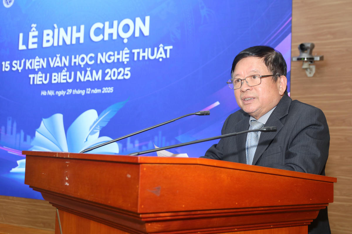 PGS.TS, nhạc sĩ Đỗ Hồng Quân - Phó Chủ tịch không chuyên trách UBTƯ MTTQ Việt Nam, Chủ tịch Liên hiệp Các hội văn học nghệ thuật Việt Nam phát biểu tại buổi lễ.