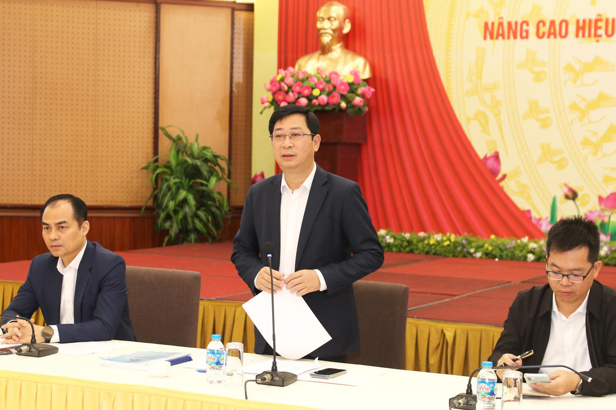 Ông Cao Xuân Thạo, Trưởng ban Công tác xã hội Cơ quan UBTƯ MTTQ Việt Nam phát biểu tại Tọa đàm.