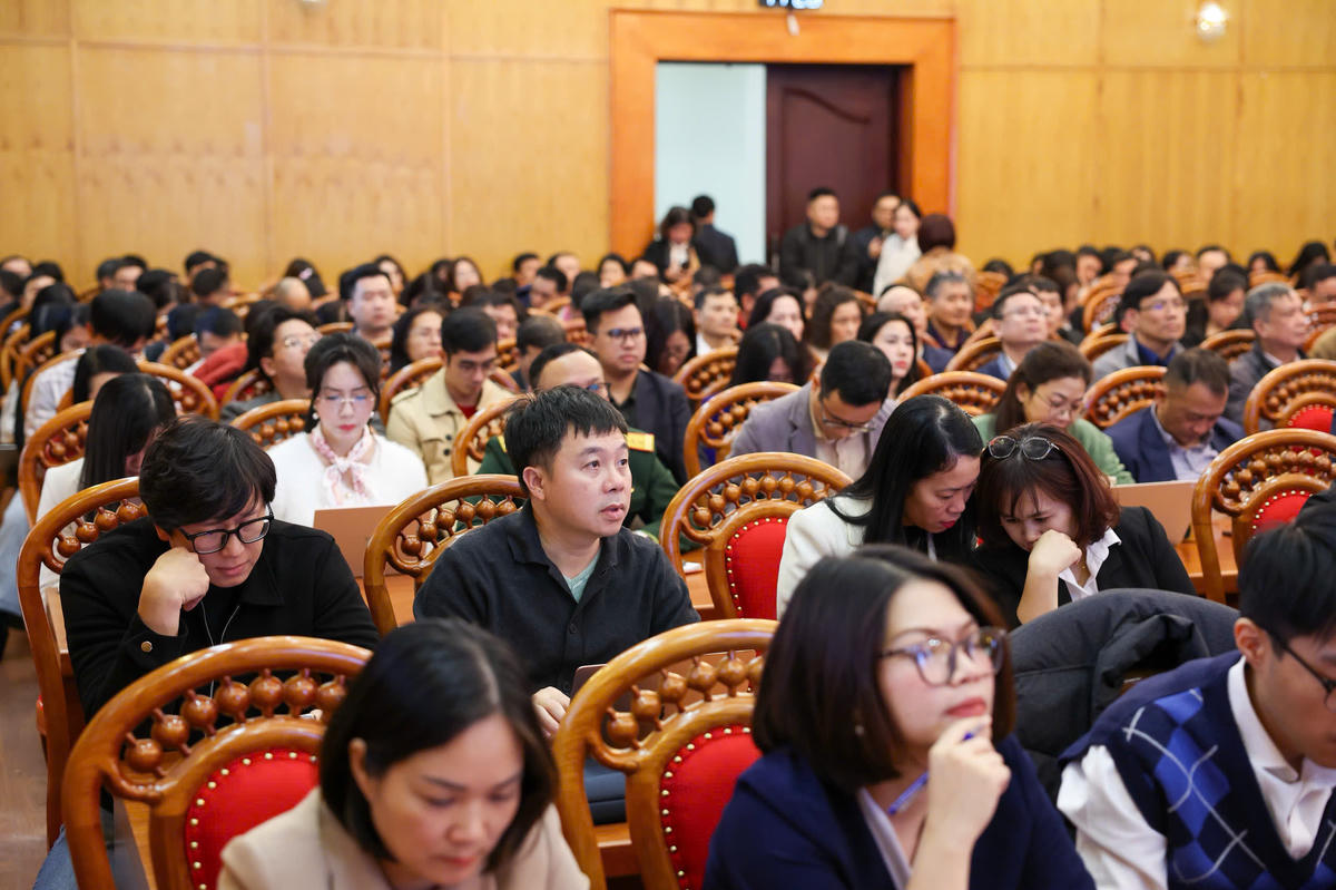 Các đại biểu dự Hội nghị. Ảnh: Như Ý. 