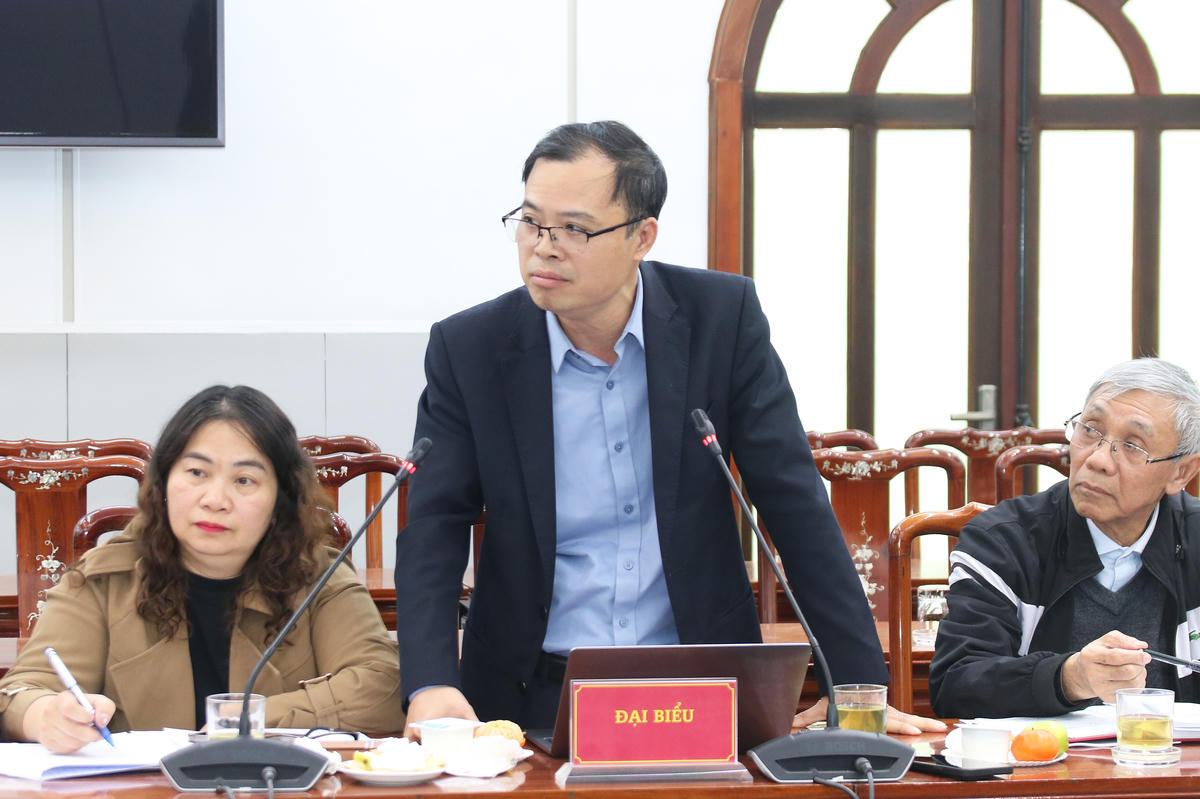 Ông Phạm Ngọc Thạch, Phó Trưởng ban Pháp chế Liên đoàn Thương mại và Công nghiệp Việt Nam phát biểu tại Hội thảo.