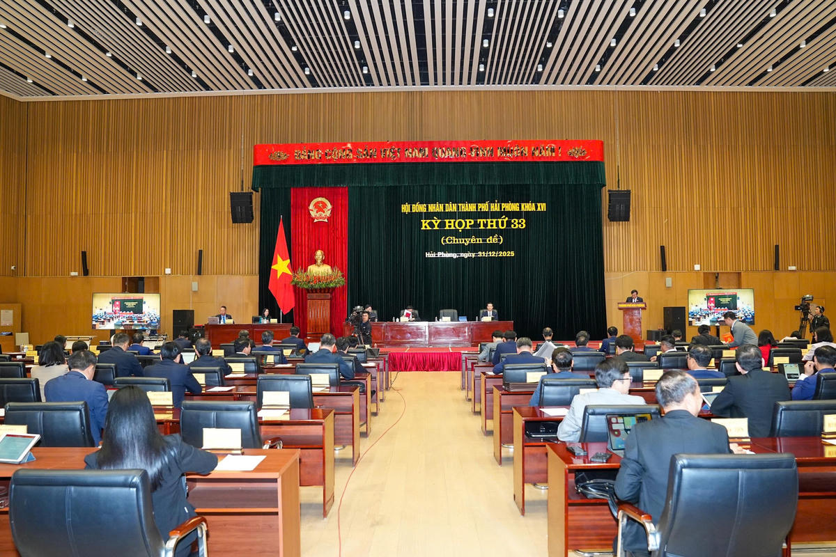 Quang cảnh kỳ họp. Ảnh: ĐT. 