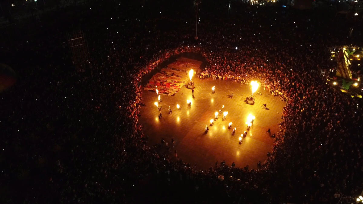 Khinh khí cầu rực rỡ bầu trời Sa Đéc chào năm mới 2026