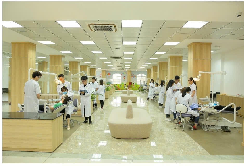 Bác sĩ nội trú - niềm tự hào của sinh viên ngành Y