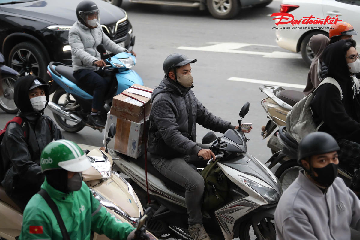 Người dân thư thả quay trở lại Thủ đô vì đường không ùn tắc.