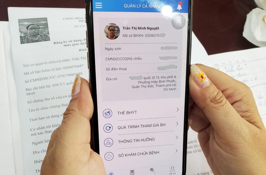 Với sổ BHXH điện tử kỳ vọng sẽ khắc chế được tình trạng mua bán, cầm cố sổ BHXH, làm ảnh hưởng đến quyền lợi của người lao động.