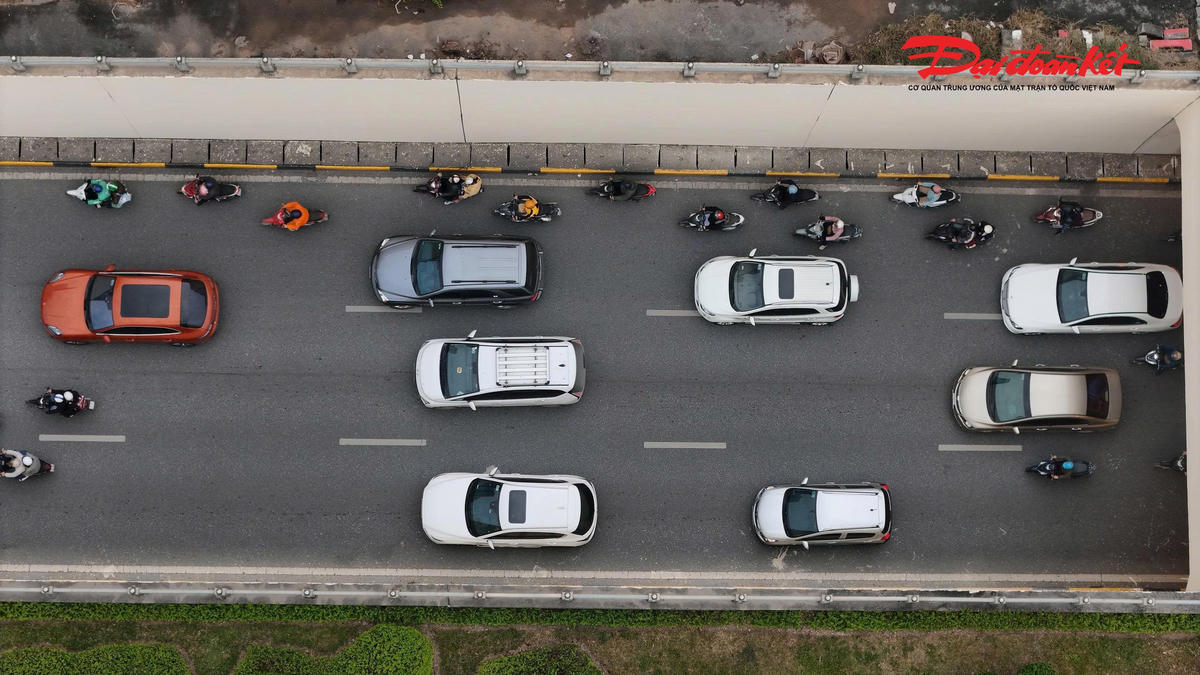 Việc lưu thông diễn ra thuận lợi.