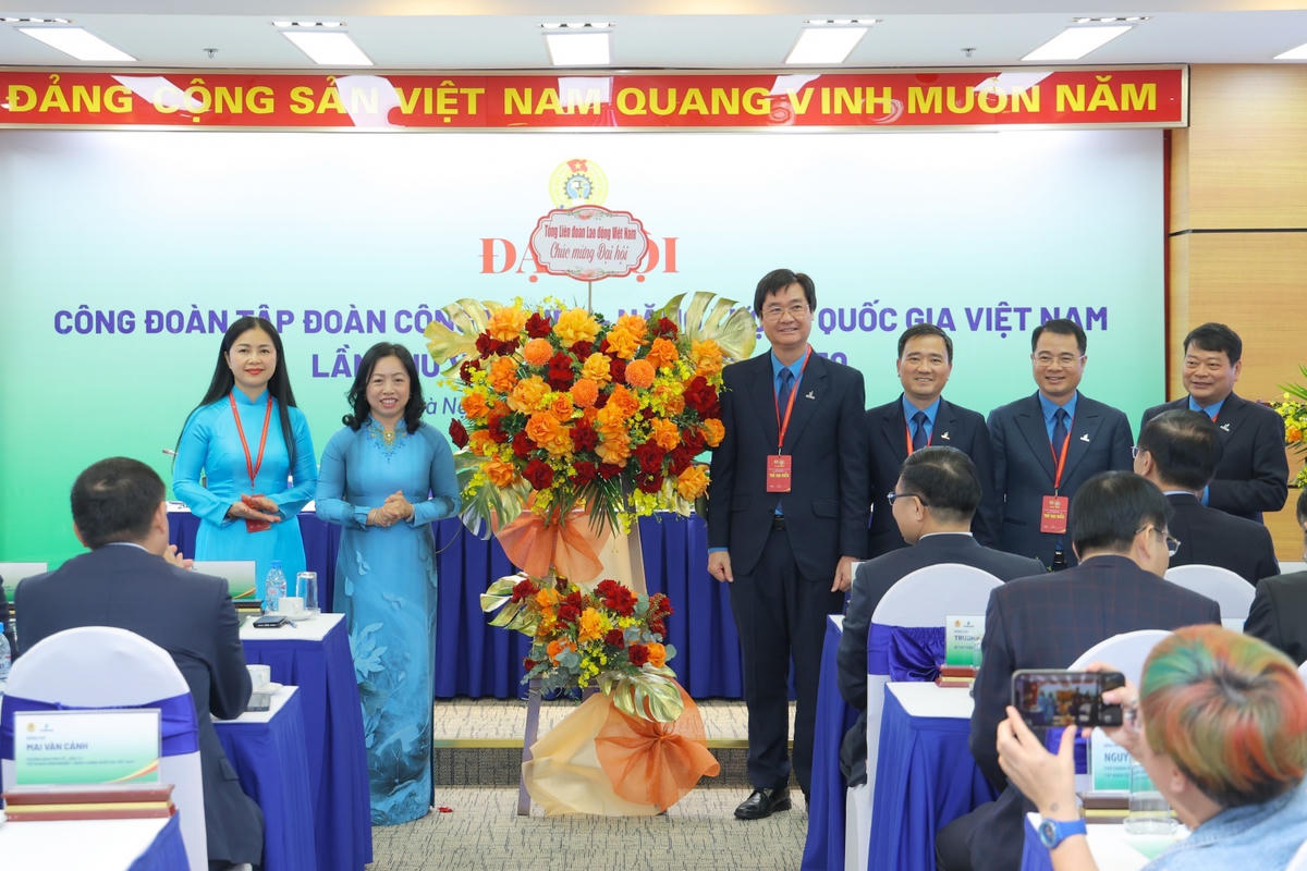 Tổng Liên đoàn Lao động Việt Nam chúc mừng Đại hội Công đoàn Petrovietnam