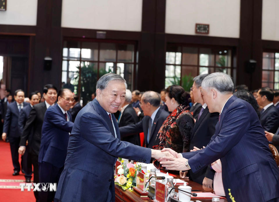 Tổng Bí thư Tô Lâm và các đại biểu tại Lễ kỷ niệm. (Ảnh: Thống Nhất/TTXVN)