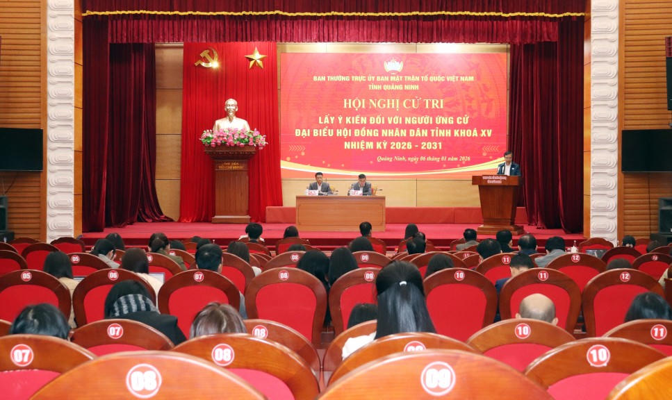 Quang cảnh hội nghị.