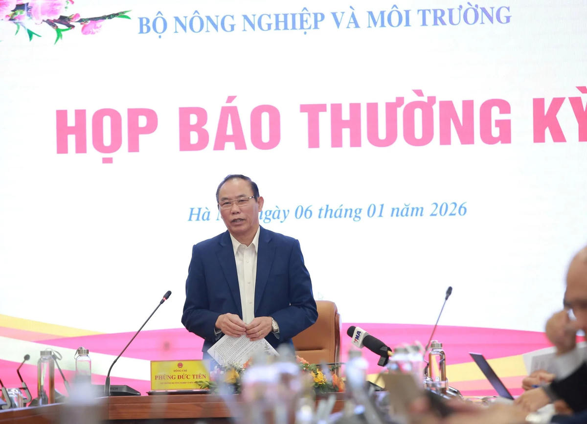 Thứ trưởng Bộ NNMT Phùng Đức Tiến cho biết, năm 2026 ngành NNMT phấn đấu tổng kim ngạch xuất khẩu nông lâm thủy sản đạt 73 - 74 tỷ USD. Ảnh: L.H