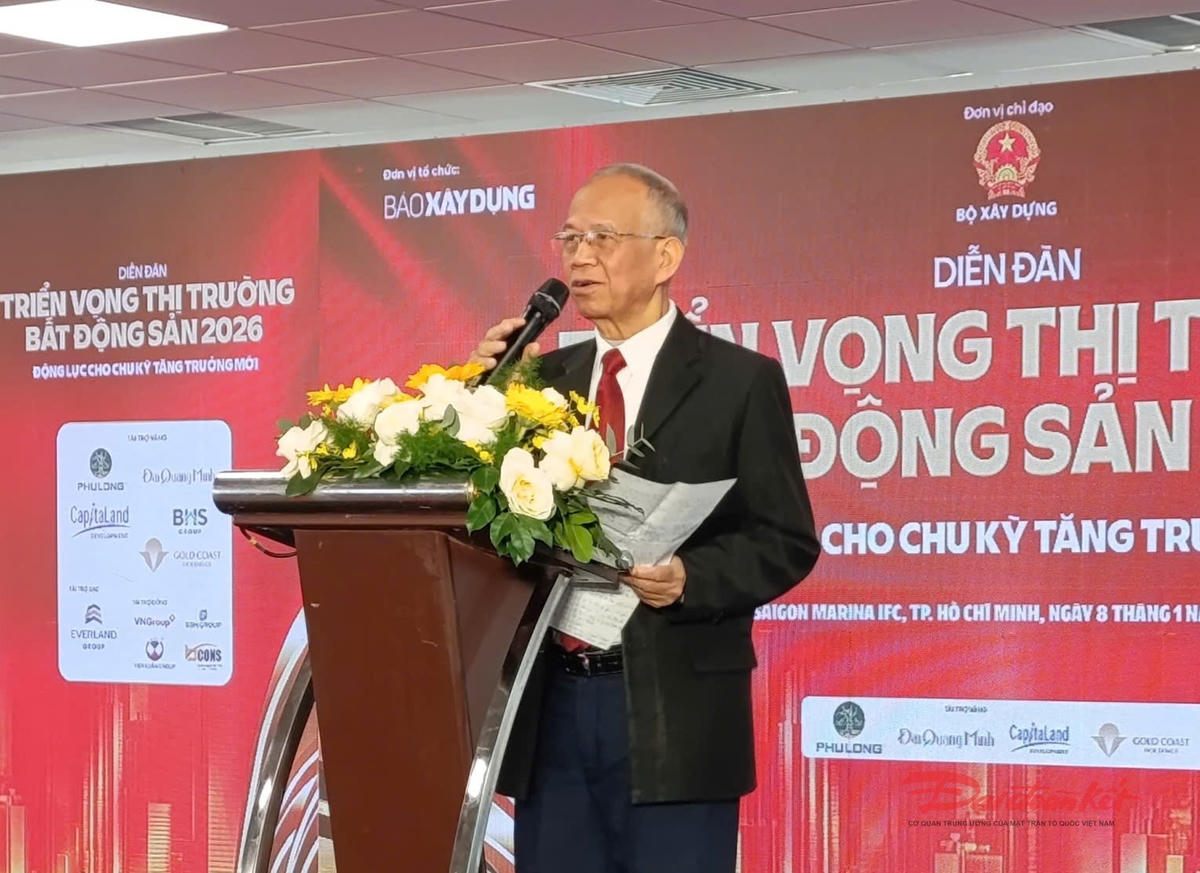 Ông Nguyễn Minh Phong, chuyên gia kinh tế tham gia thảo luận tại diễn đàn. Ảnh: Hồng Phúc.