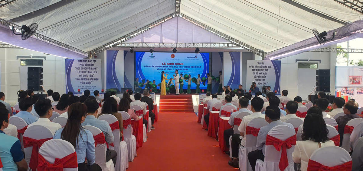 Quang cảnh lễ khởi công. Ảnh: Nguyên Du