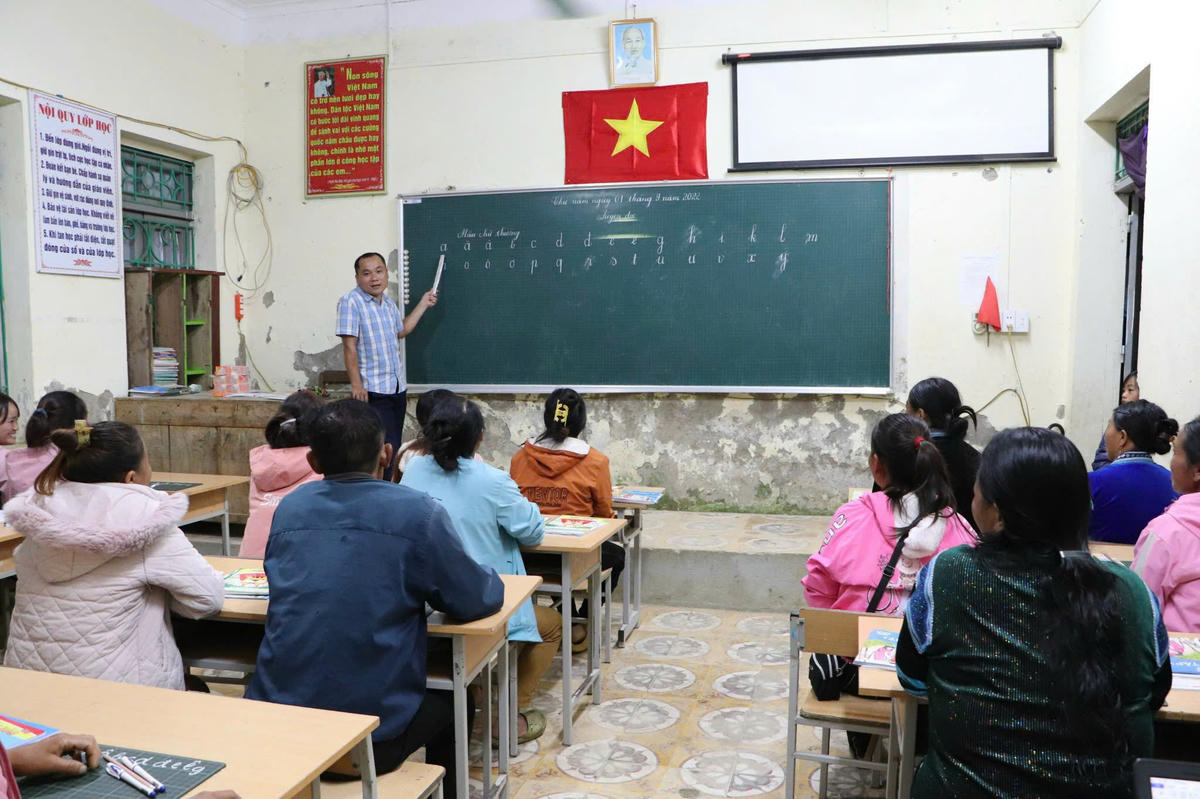 UBND cấp tỉnh hoàn thành việc tự kiểm tra công nhận đạt chuẩn phổ cập giáo dục, xóa mù chữ theo các quy định hiện hành trước ngày 30/12 hằng năm. Ảnh minh họa: N.C.