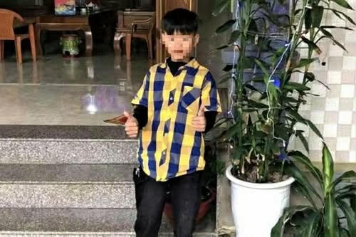 Em T.V.T. mất tích bí ẩn sau khi xin tiền đi mua đồ ăn sáng. Ảnh: Người nhà cung cấp.