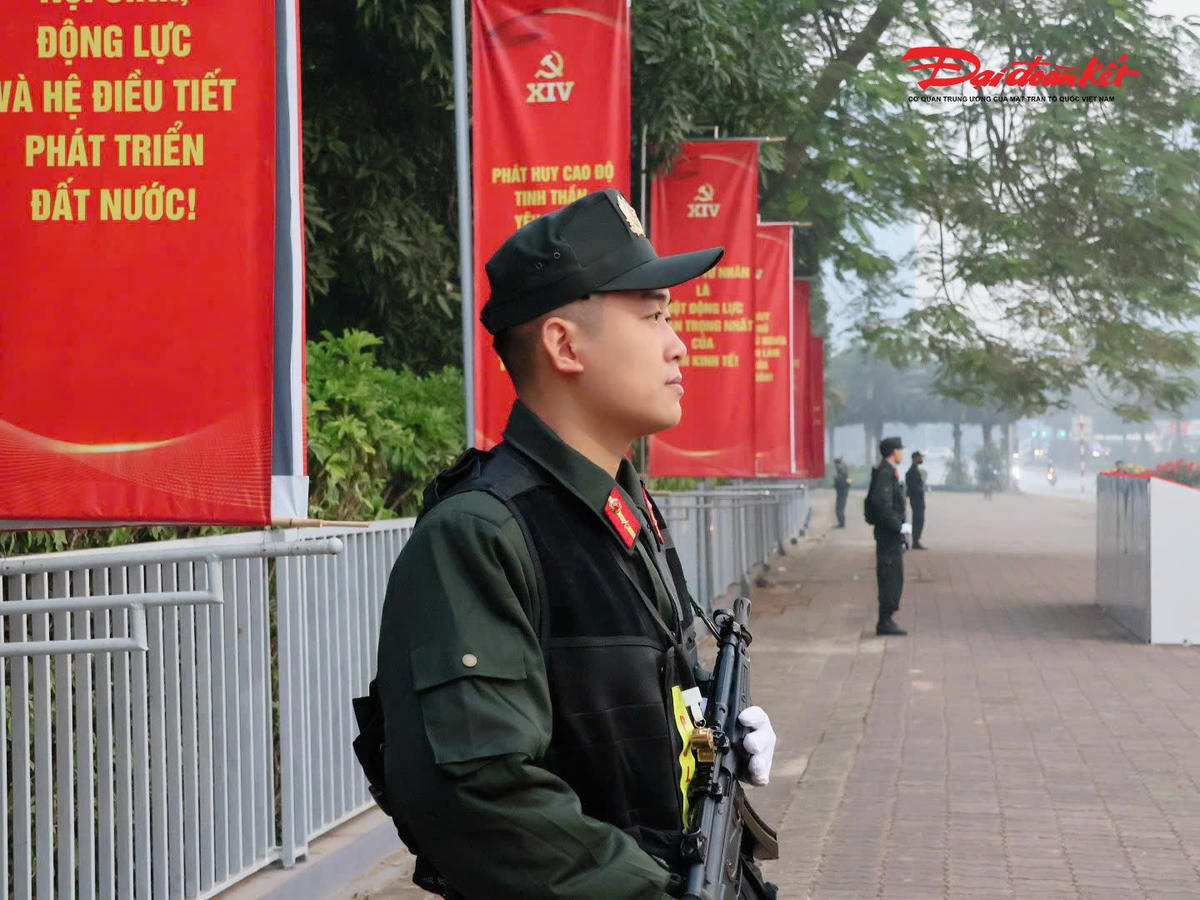 Mục tiêu, yêu cầu cao nhất là: Bảo vệ tuyệt đối an ninh, an toàn, không để xảy ra đột xuất, bất ngờ, không để xảy ra sơ suất dù là nhỏ nhất không chỉ ở nơi diễn ra Đại hội, mà trên phạm vi cả nước.