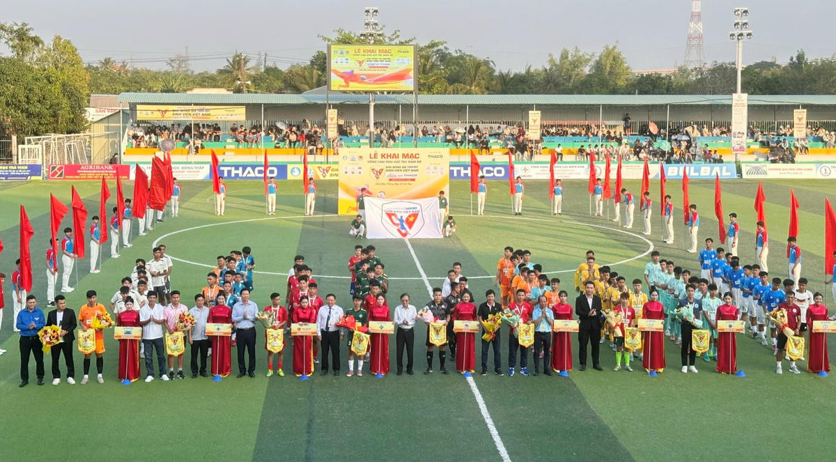 Chính thức khai mạc vòng loại Tây Nam bộ Giải bóng đá Thanh Niên sinh viên Việt Nam năm 2026. Ảnh: Trung Ngãi.