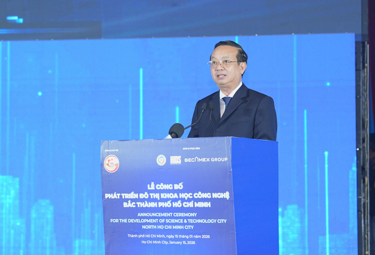 Ông Bùi Minh Thạnh - Phó Chủ tịch UBND TP Hồ Chí Minh phát biểu tại buổi lễ. Ảnh: Q.Đ.