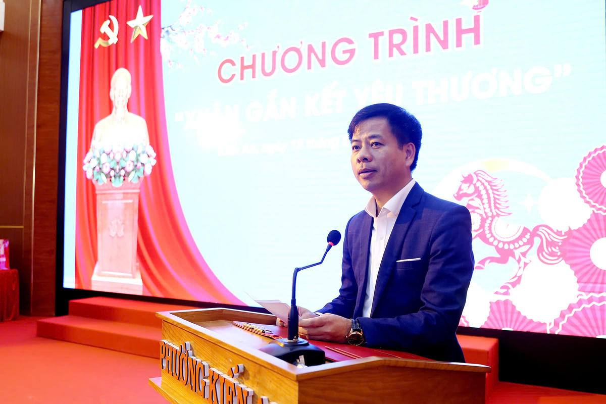 Ông Vũ Xuân Phúc, Chủ tịch Ủy ban MTTQ Việt Nam phường Kiến An phát biểu tại chương trình. Ảnh: PT.