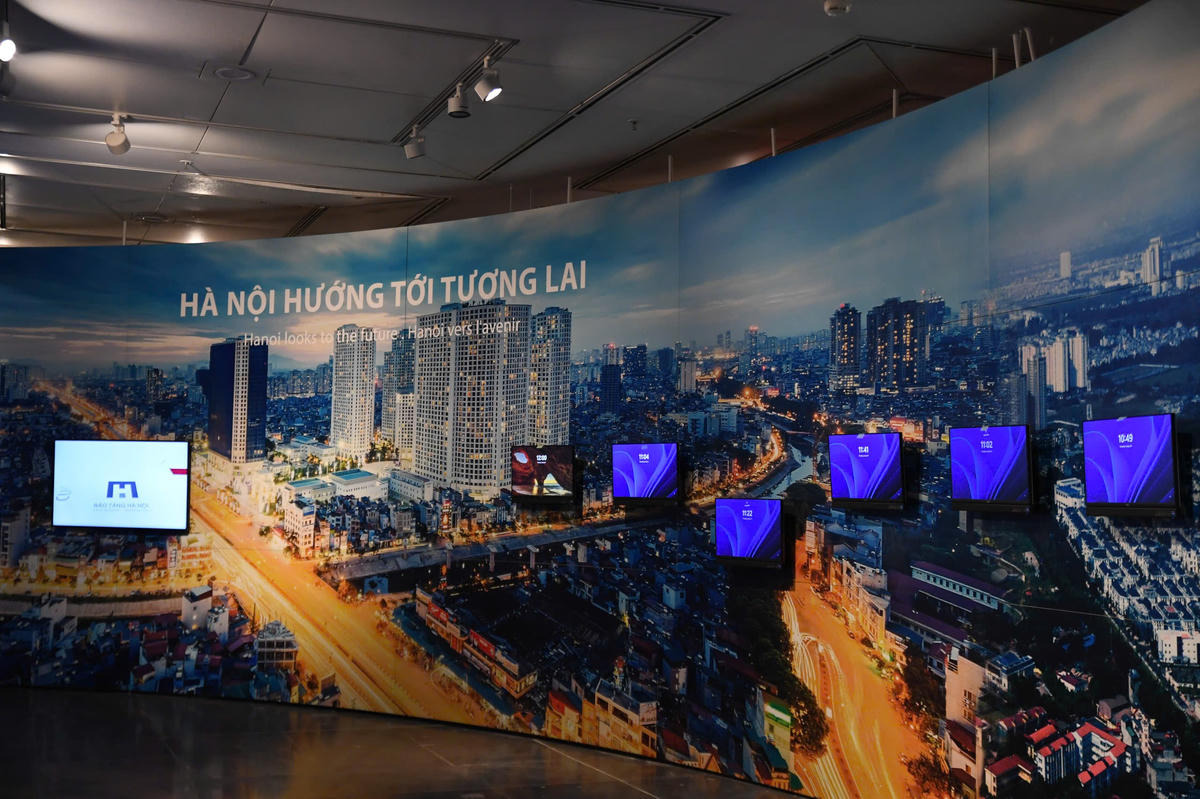 Điểm chạm Hà Nội hiện tại hướng tới tương lại. Ảnh: Phạm Sỹ.