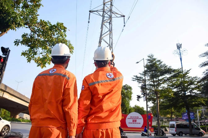 EVNHANOI: Bảo đảm điện phục vụ Đại hội XIV là vinh dự và trách nhiệm của toàn hệ thống