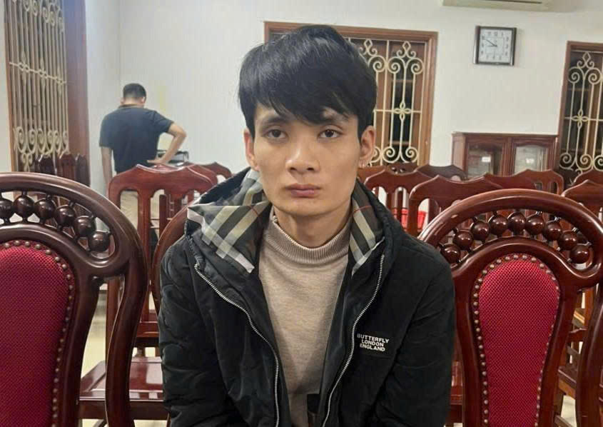 Đối tượng Vi Văn Mạnh.