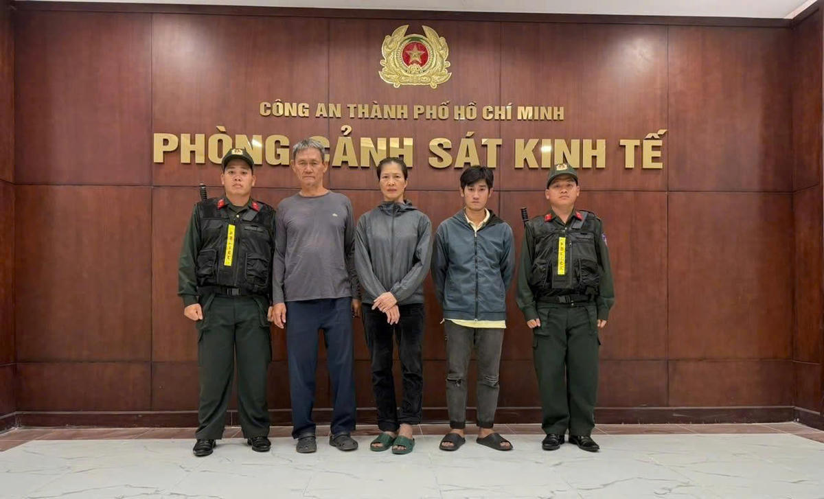 Các bị can tại cơ quan công an. Ảnh: CA.