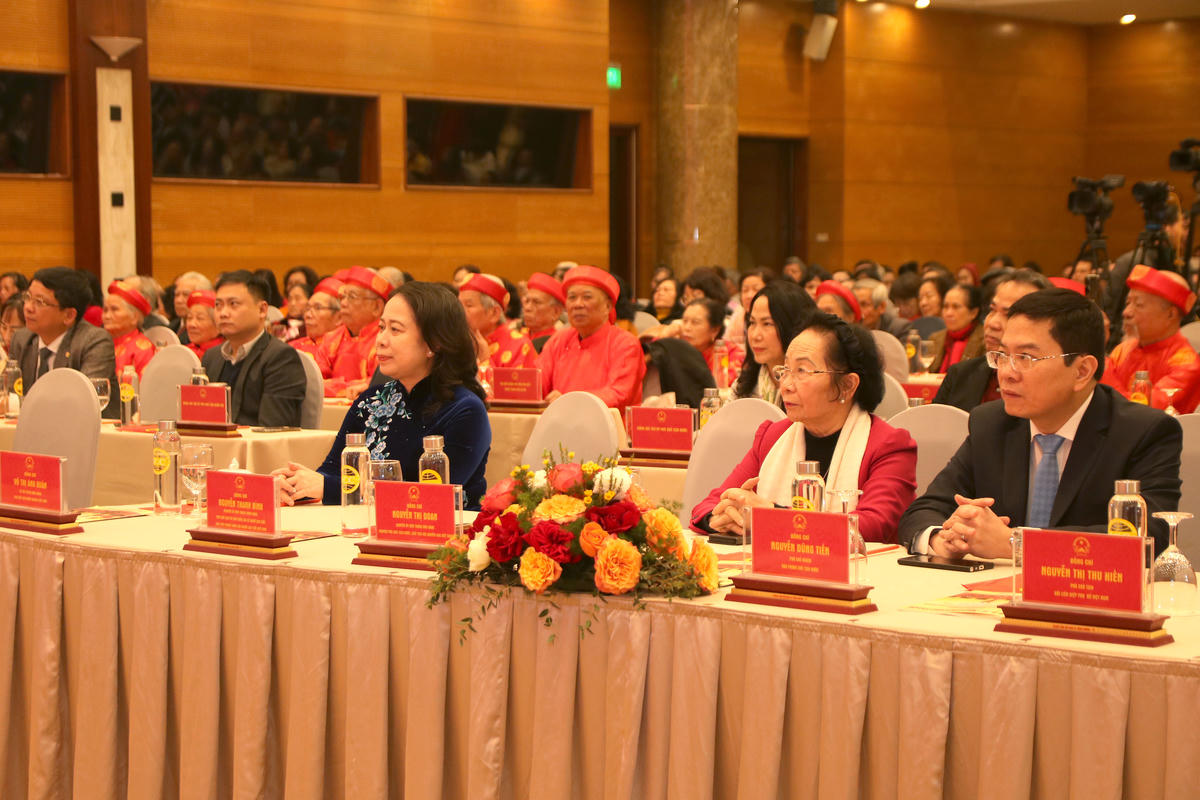 Phó Chủ tịch nước&nbsp;Võ Thị Ánh Xuân và các đại biểu tham dự chương trình.