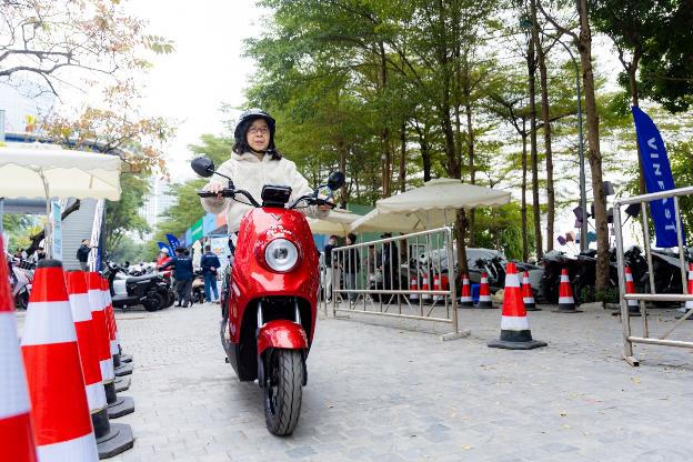 Trải nghiệm lái thử xe điện được hưởng ứng mạnh mẽ tại sự kiện